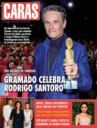 Capa da revista Caras 21/08/2025